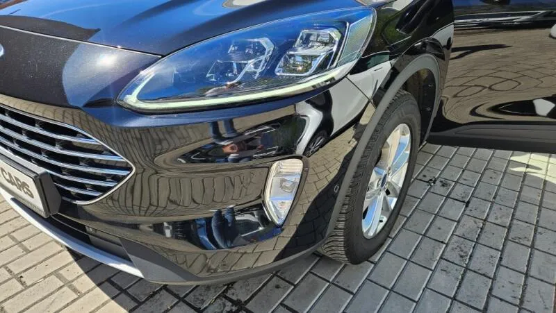 Ford Kuga 2.5i HEV 140 kW Titanium 4x4