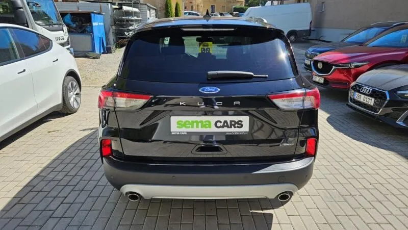 Ford Kuga 2.5i HEV 140 kW Titanium 4x4