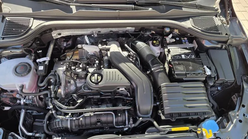 Volkswagen Golf 1.5 eTSI 85kW Life DSG7 Tažné