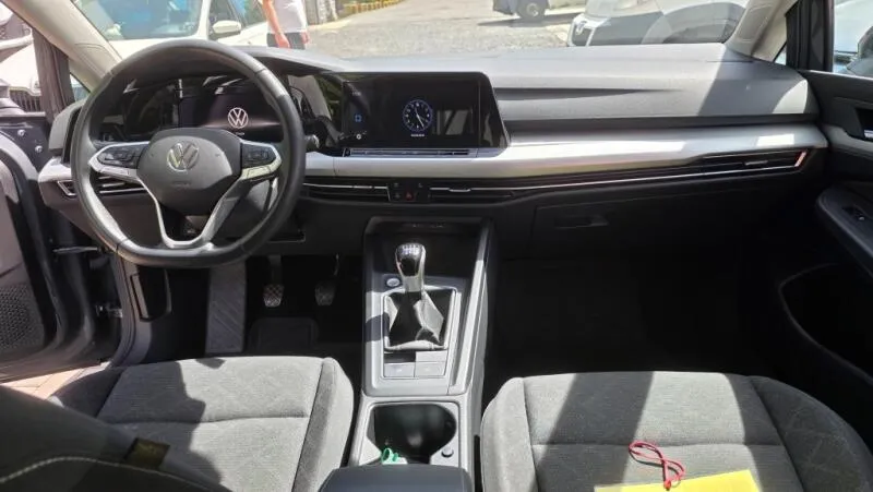 Volkswagen Golf 2.0 TDI 110kW Life záruka