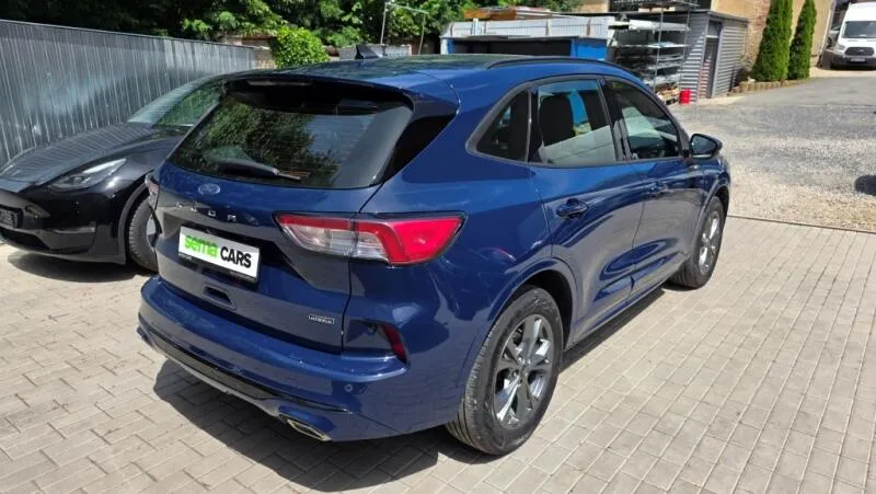 Ford Kuga 2.5i PHEV 165 kW ST-line AT TZ
