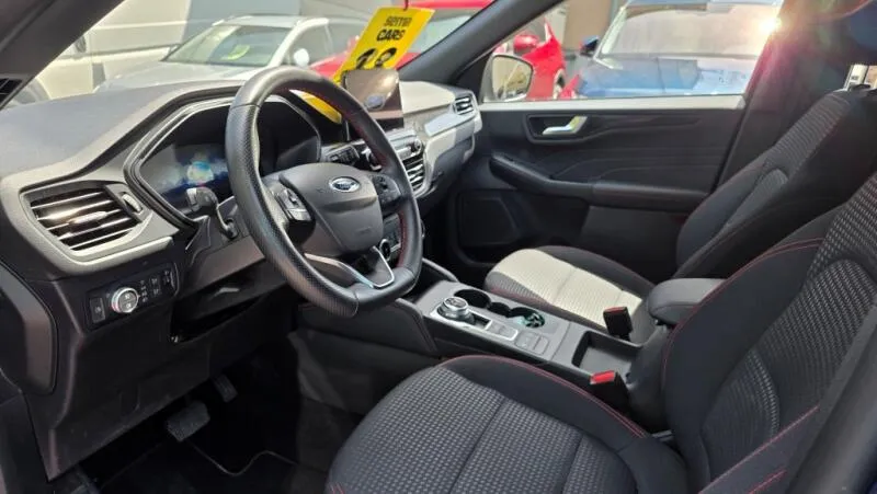 Ford Kuga 2.5i PHEV 165 kW ST-line AT TZ