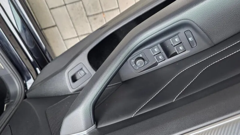 Volkswagen Passat 2.0 TDI 110kW DSG R-line