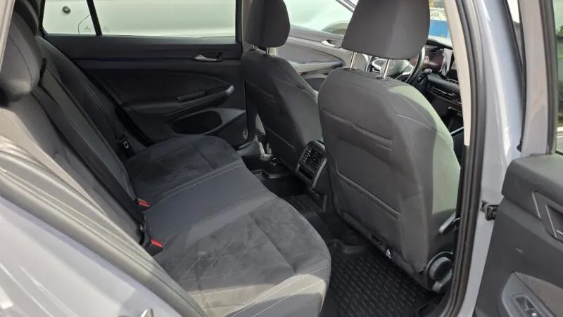 Volkswagen Golf 2.0 TDI 110kW DSG7 Style TZ