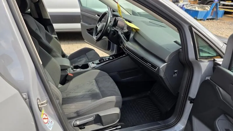 Volkswagen Golf 2.0 TDI 110kW DSG7 Style TZ