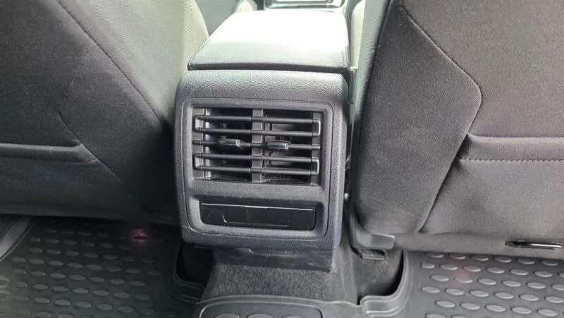 Volkswagen Golf 2.0 TDI 110kW DSG7 Style TZ