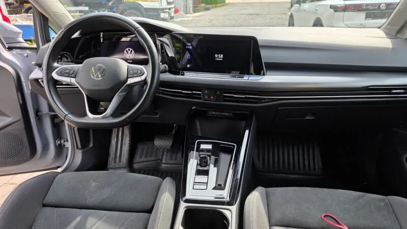 Volkswagen Golf 2.0 TDI 110kW DSG7 Style TZ