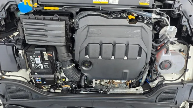Volkswagen Golf 2.0 TDI 110kW DSG7 Style TZ Volkswagen Golf 2.0 TDI 110kW DSG7 Style TZ