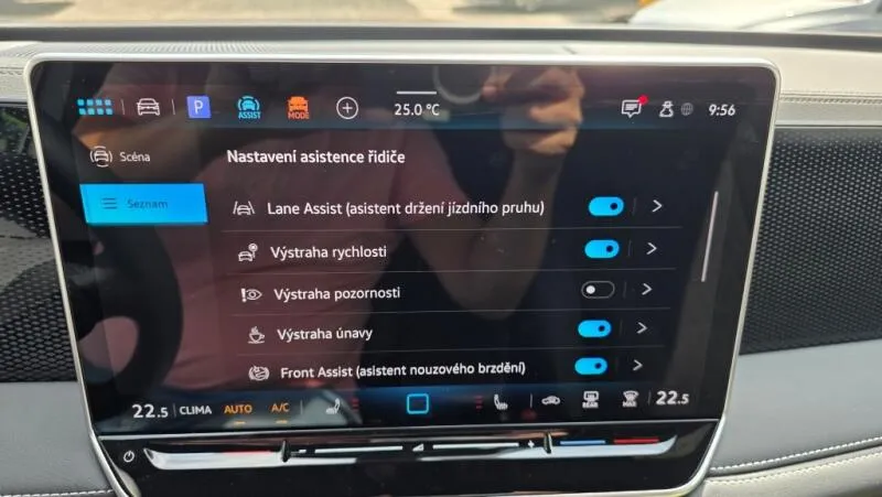 Volkswagen Tiguan 1.5 eTSI 110 kW Goal TZ Volkswagen Tiguan 1.5 eTSI 110 kW Goal TZ