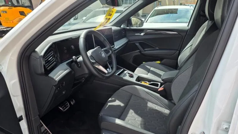Volkswagen Tiguan 1.5 eTSI 110 kW Goal TZ Volkswagen Tiguan 1.5 eTSI 110 kW Goal TZ