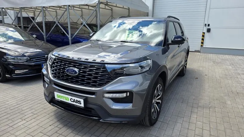 Ford Explorer 3.0 EcoBoost 336 kW PHEV 7míst Ford Explorer 3.0 EcoBoost 336 kW PHEV 7míst