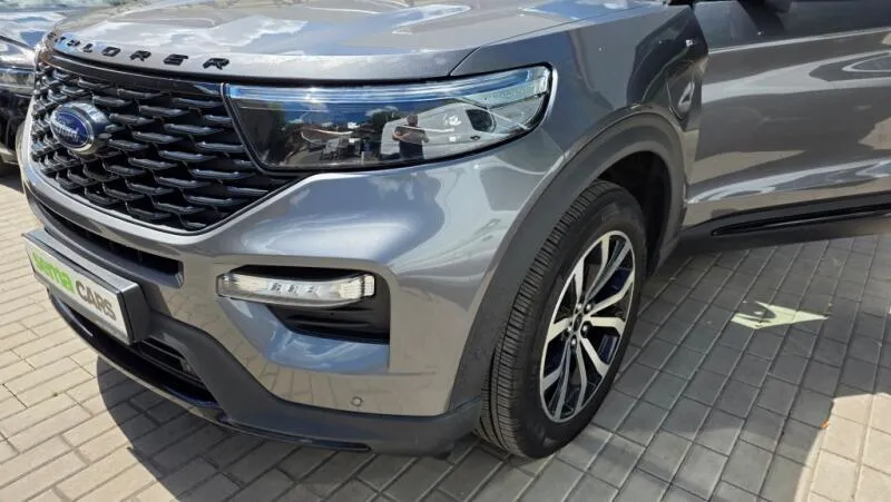Ford Explorer 3.0 EcoBoost 336 kW PHEV 7míst Ford Explorer 3.0 EcoBoost 336 kW PHEV 7míst