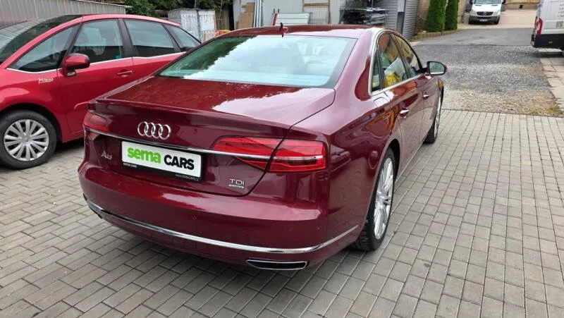 Audi A8 4.2 V8 TDI 283 kW quattro