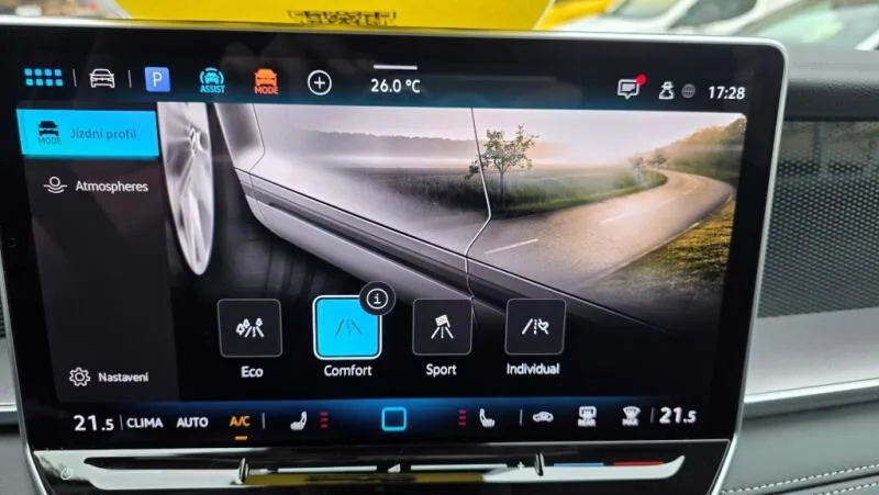 Volkswagen Tayron 1.5 eTSI 110kW DSG7 TZ záruka Volkswagen Tayron 1.5 eTSI 110kW DSG7 TZ záruka