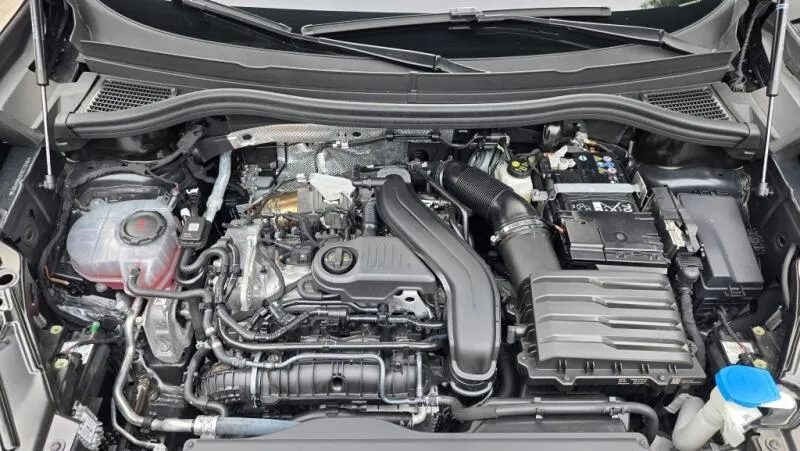 Volkswagen Tayron 1.5 eTSI 110kW DSG7 TZ záruka Volkswagen Tayron 1.5 eTSI 110kW DSG7 TZ záruka
