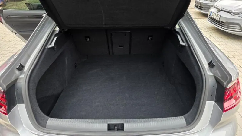 Volkswagen Arteon 2.0 TSI 140 kW DSG Elegance Volkswagen Arteon 2.0 TSI 140 kW DSG Elegance