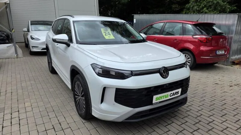 Volkswagen Tayron 2.0 TDI 142kW 4x4 DSG7 7míst Volkswagen Tayron 2.0 TDI 142kW 4x4 DSG7 7míst
