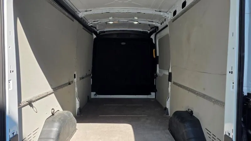 Ford Transit 2.0 TDCi 96 kW L3H2 Ford Transit 2.0 TDCi 96 kW L3H2