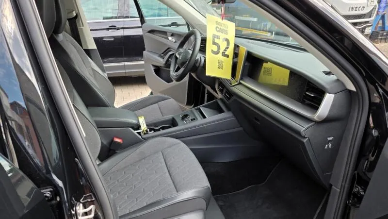 Volkswagen Tayron 1.5 eTSI 110 kW DSG7 7míst Volkswagen Tayron 1.5 eTSI 110 kW DSG7 7míst