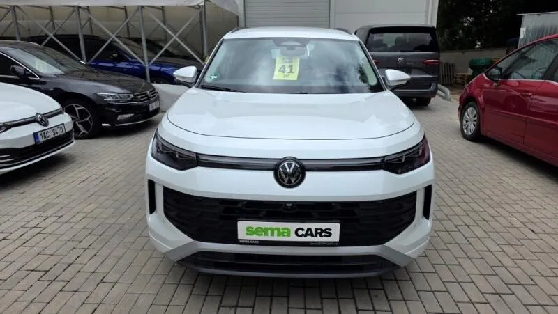 Volkswagen Tayron 1.5 eTSI 110 kW DSG7 7míst Volkswagen Tayron 1.5 eTSI 110 kW DSG7 7míst