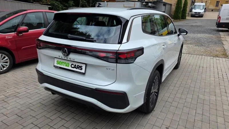 Volkswagen Tayron 1.5 eTSI 110 kW DSG7 7míst Volkswagen Tayron 1.5 eTSI 110 kW DSG7 7míst