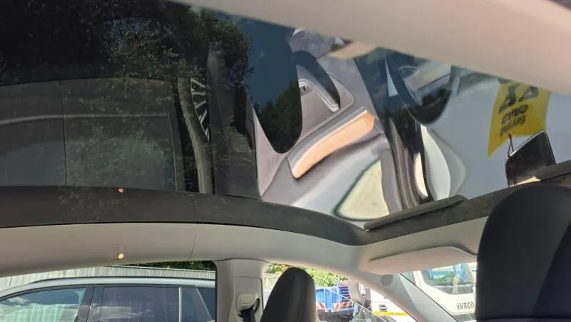 Tesla Model Y Long Range AWD DE SoH 90.2%