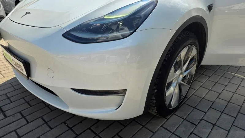 Tesla Model Y Long Range AWD DE SoH 90.2%