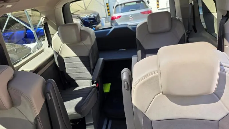 Volkswagen Multivan 1.4 TSI PHEV 160kW Style Volkswagen Multivan 1.4 TSI PHEV 160kW Style