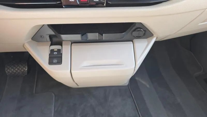 Volkswagen Multivan 1.4 TSI PHEV 160kW Style Volkswagen Multivan 1.4 TSI PHEV 160kW Style