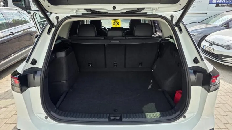 Volkswagen Tayron 1.5 PHEV 150kW Elegance SoH100 Volkswagen Tayron 1.5 PHEV 150kW Elegance SoH100