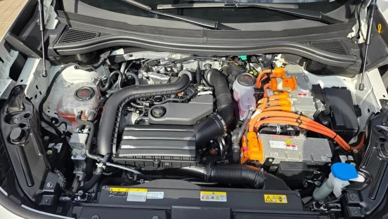Volkswagen Tayron 1.5 PHEV 150kW Elegance SoH100 Volkswagen Tayron 1.5 PHEV 150kW Elegance SoH100