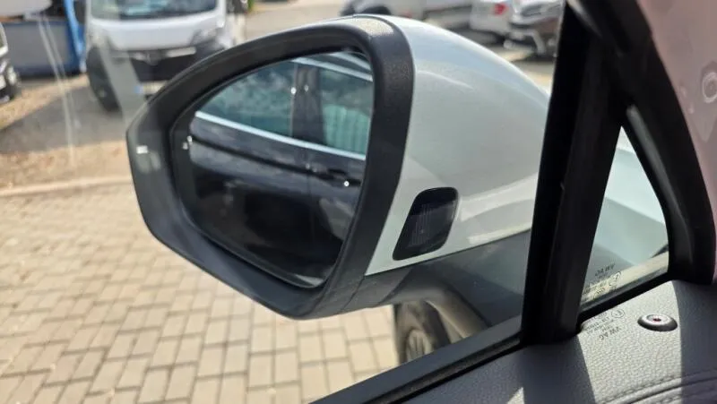 Volkswagen Tayron 1.5 PHEV 150kW Elegance SoH100 Volkswagen Tayron 1.5 PHEV 150kW Elegance SoH100