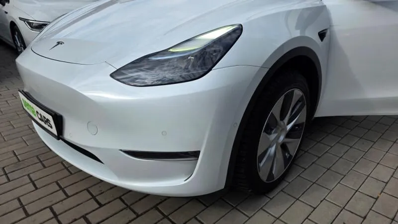 Tesla Model Y Long Range AWD SoH 91,4% Tesla Model Y Long Range AWD SoH 91,4%