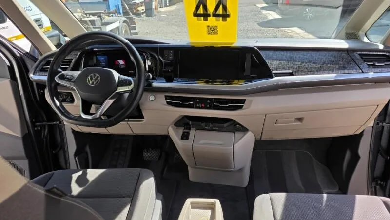 Volkswagen Multivan 1.4 TSi PHEV Long TZ SoH 97% Volkswagen Multivan 1.4 TSi PHEV Long TZ SoH 97%