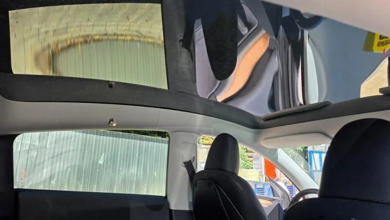 Tesla Model Y Long Range AWD DE SoH 92,4%