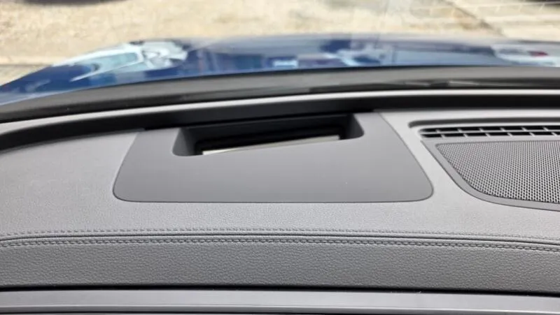 Volkswagen Passat 2.0 TDI 142kW Eleg DSG záruka Volkswagen Passat 2.0 TDI 142kW Eleg DSG záruka