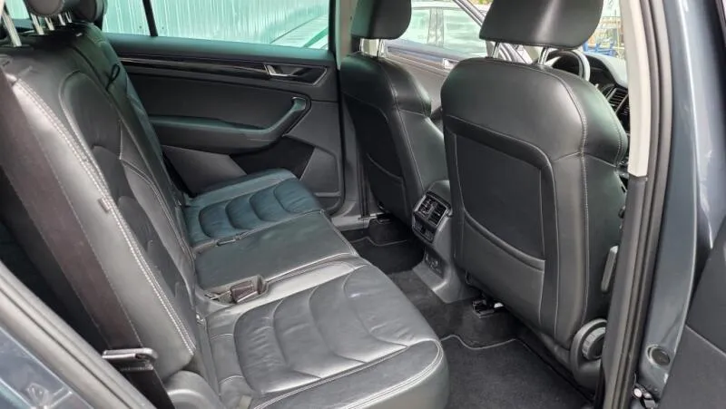 Škoda Kodiaq 2.0 TDI 140kW 4x4 DSG 7míst Škoda Kodiaq 2.0 TDI 140kW 4x4 DSG 7míst