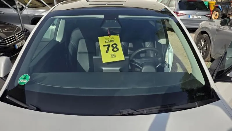 Tesla Model Y LR AWD Berlin Záruka SoH 92,9%