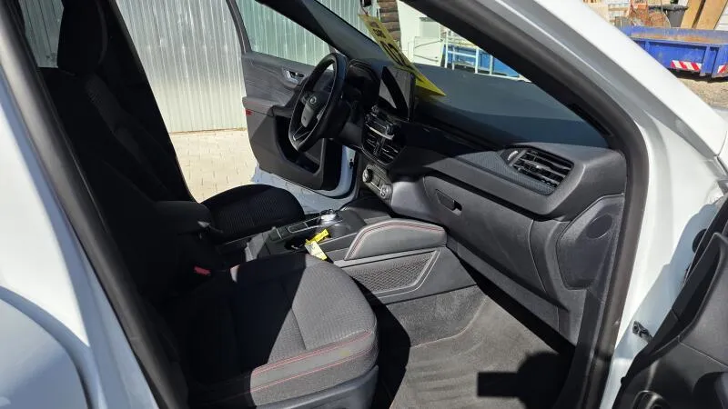Ford Kuga 2.5i PHEV 165 kW ST-line AT TZ