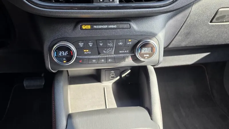 Ford Kuga 2.5i PHEV 165 kW ST-line AT TZ