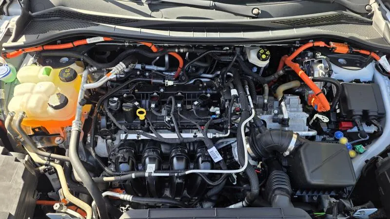 Ford Kuga 2.5i PHEV 165 kW ST-line AT TZ