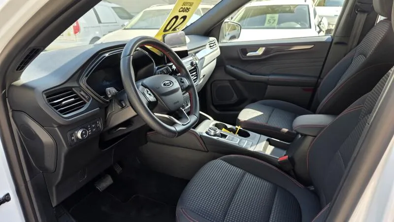 Ford Kuga 2.5i PHEV 165 kW ST-line AT TZ