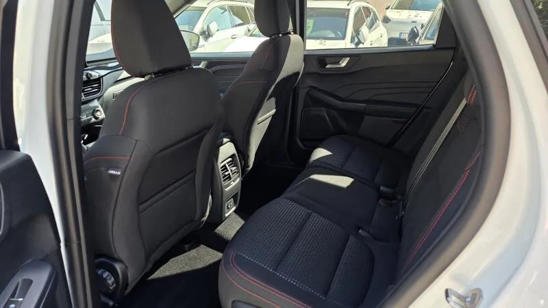 Ford Kuga 2.5i PHEV 165 kW ST-line AT TZ