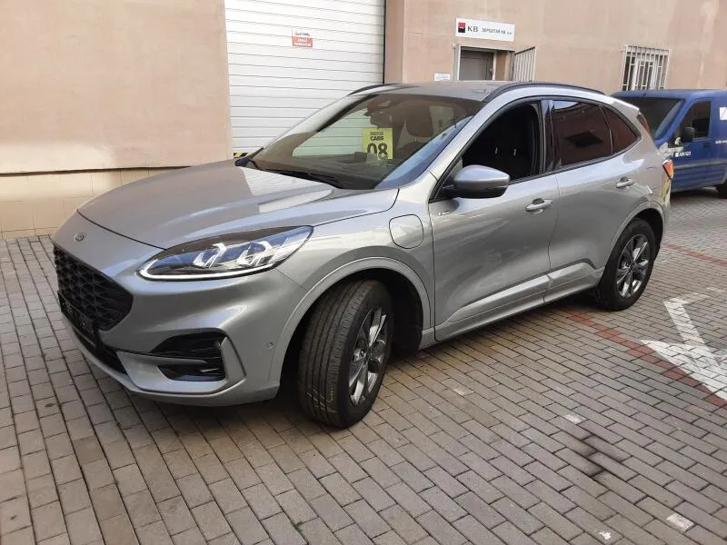 Ford Kuga 2.5i PHEV 165 kW ST-line AT TZ