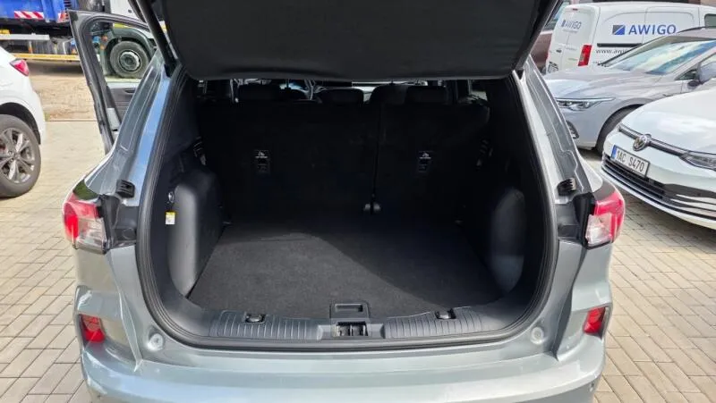 Ford Kuga 2.5i PHEV 165 kW ST-line AT TZ