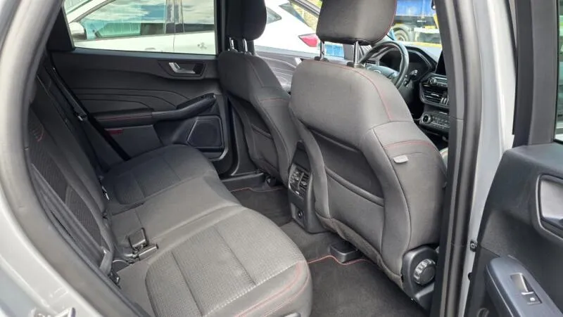 Ford Kuga 2.5i PHEV 165 kW ST-line AT TZ
