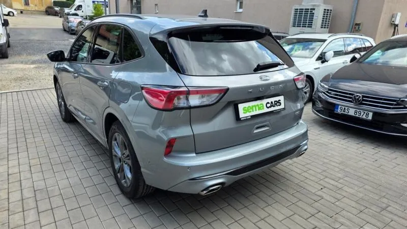 Ford Kuga 2.5i PHEV 165 kW ST-line AT TZ