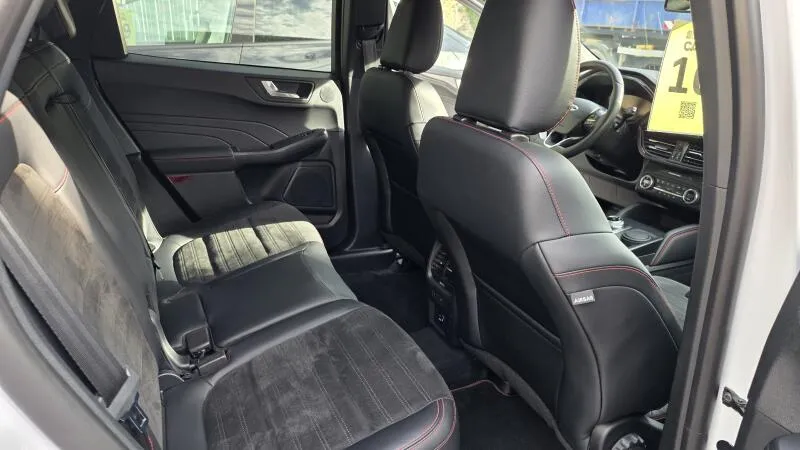 Ford Kuga 2.5i PHEV 165kW Titanium AT TZ