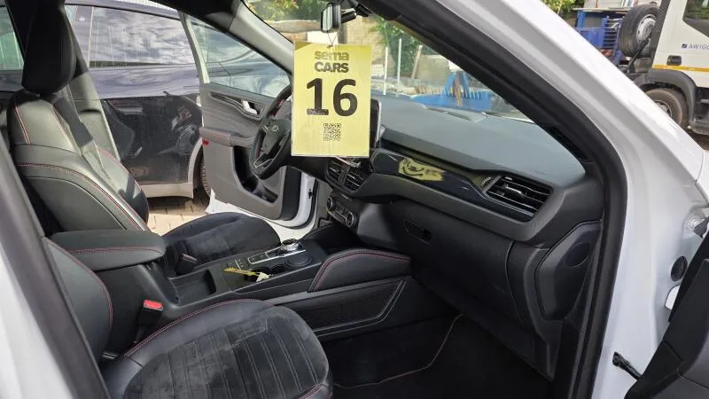 Ford Kuga 2.5i PHEV 165kW Titanium AT TZ