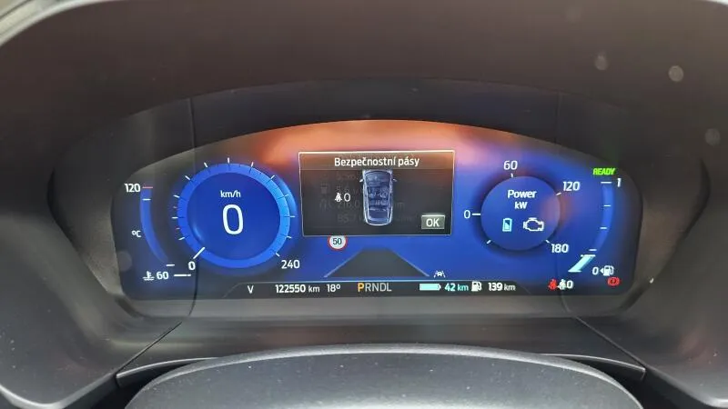 Ford Kuga 2.5i PHEV 165kW Titanium AT TZ